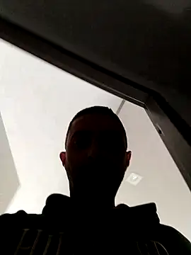 Snapshot of zzrkx chatting on 03.31.26 zzrkx online show from 03.31.26