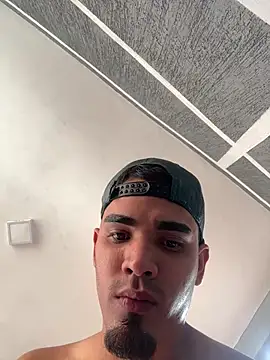 Snapshot of Josehjr chatting on 03.30.26 Josehjr online show from 03.30.26