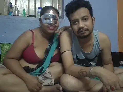 Naina1994 online show from 04.19.26