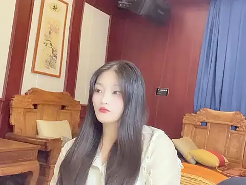Tina686866 online show from 05.05.26