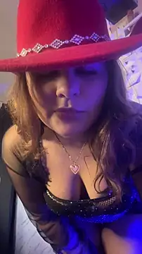 SaskiaDeluxe online show from 04.06.26