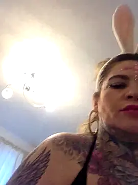 Snapshot of ellarealbrazilian chatting on 04.04.26 ellarealbrazilian online show from 04.04.26