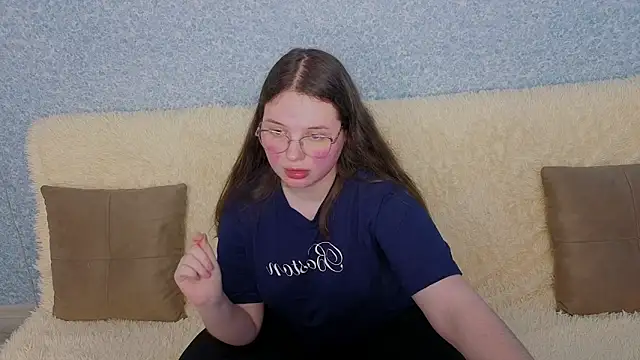 SofiDreamm online show from 03.31.26