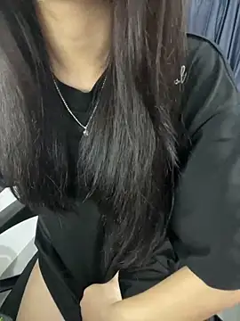 Annie nii online show from 04.28.26