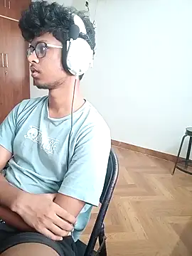 letsplaygame online show from 05.02.26
