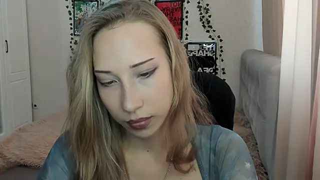 Emmarayder online show from 05.20.26