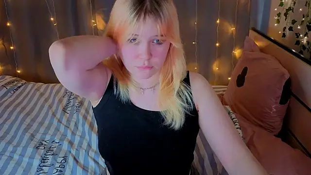 unburnedgirl online show from 04.24.26
