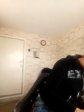 lisa wey online show from 04.18.26