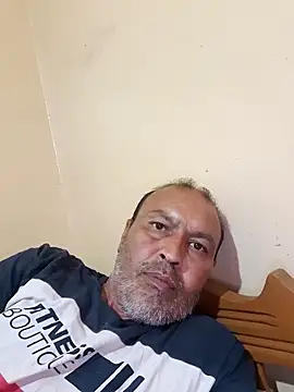 Snapshot of Bigzebg chatting on 03.30.26 Bigzebg online show from 03.30.26