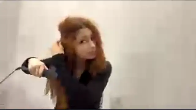 AnalisaPfliger online show from 04.08.26