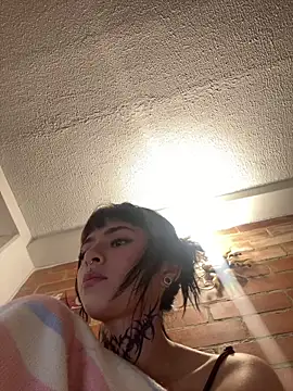 Snapshot of Babeel_ chatting on 05.26.26 Babeel online show from 05.26.26