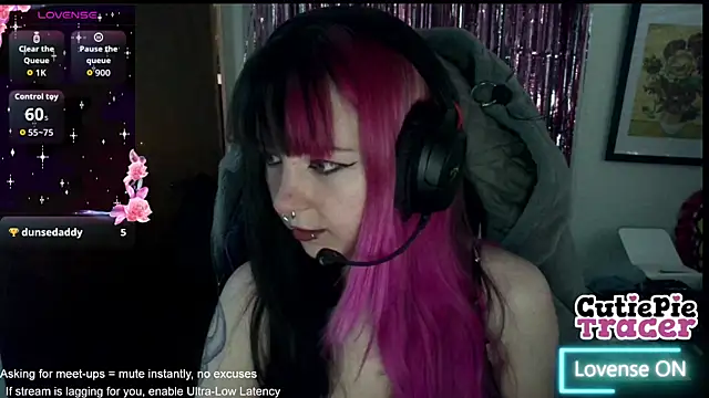 CutieTracer online show from 05.11.26