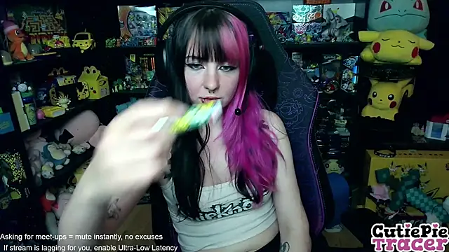 CutieTracer online show from 06.02.26