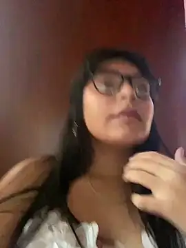SamanthaColen  online show from 05.11.26
