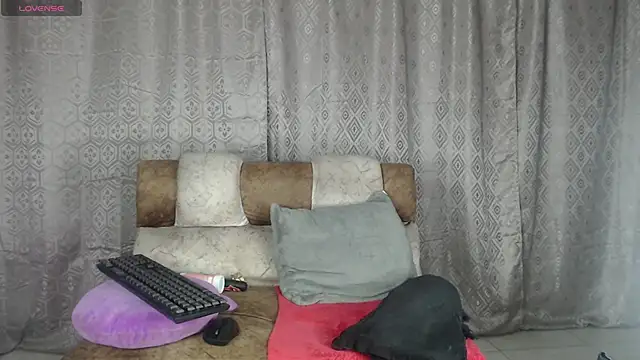 Dayanara- online show from 05.15.26