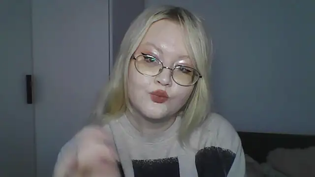 Elayne Sweet online show from 05.19.26