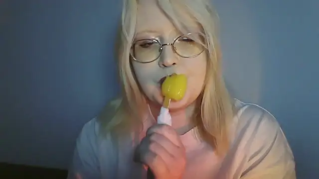 Elayne Sweet online show from 06.22.26