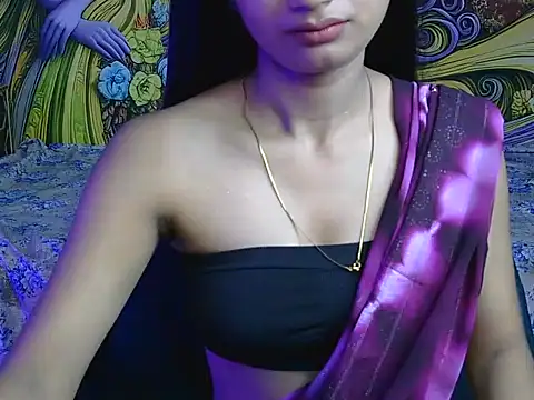 Snapshot of avni222 chatting on 05.10.26 avni222 online show from 05.10.26