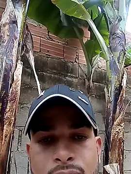 Nicolas Moncadas online show from 04.08.26