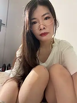 Snapshot of Xiaoyunduo1 chatting on 05.24.26 Xiaoyunduo1 online show from 05.24.26