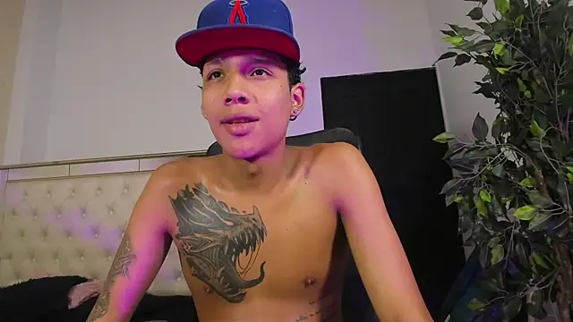 Gold Pleasuree online show from 04.18.26