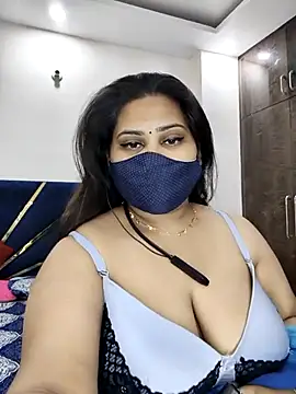 Snapshot of Sexy_Gulabo chatting on 04.01.26 Sexy Gulabo online show from 04.01.26