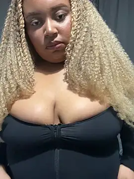 zahiraax online show from 04.03.26