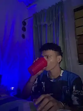 sebascuterouss online show from 04.27.26