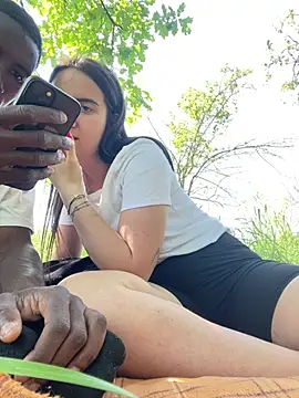 INTRUDERS20 online show from 04.19.26