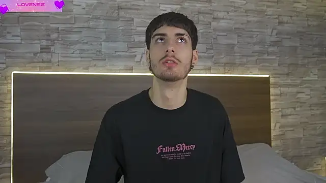 Enzo Crown online show from 04.01.26