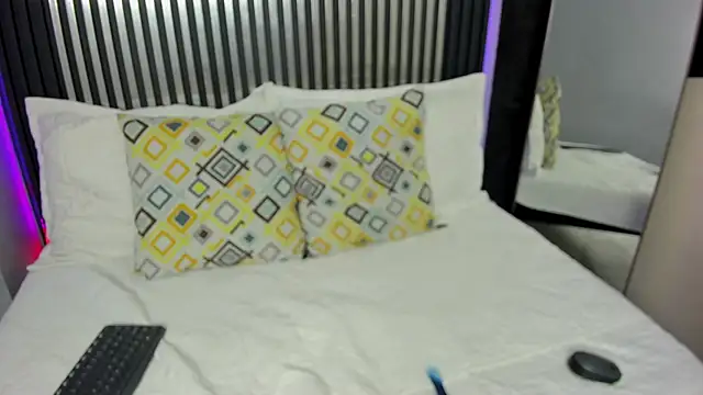 Katt Diamond online show from 04.02.26