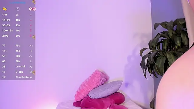 Julieta soft online show from 04.23.26