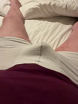 hot uk cam1 online show from 05.12.26