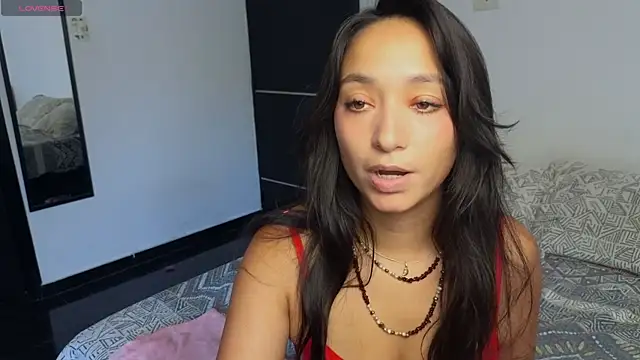 Snapshot of SalomarRivas chatting on 04.03.26 SalomarRivas online show from 04.03.26