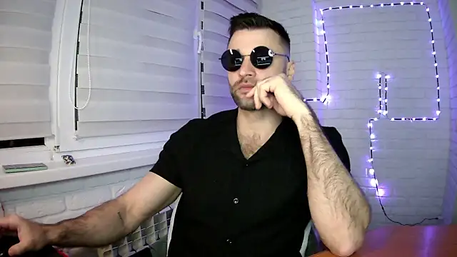 DaddySlava online show from 04.24.26