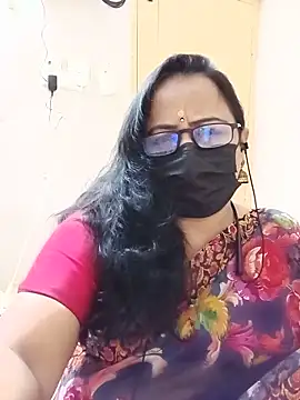 Snapshot of monisha_cam chatting on 06.11.26 monisha cam online show from 06.11.26