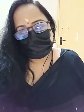 Snapshot of monisha_cam chatting on 06.12.26 monisha cam online show from 06.12.26