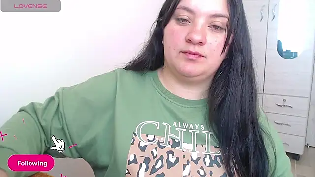 Snapshot of Demy_spicy chatting on 06.20.26 Demy spicy online show from 06.20.26