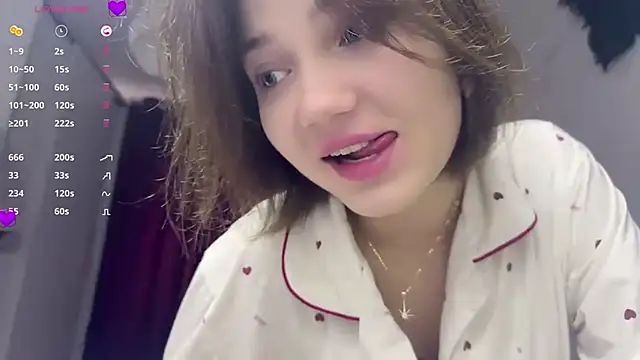 Cute Capricee online show from 04.19.26
