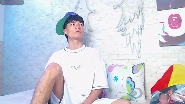 Alex latino  online show from 04.02.26