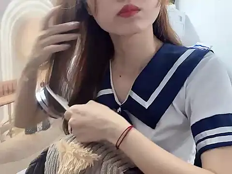    Nami    online show from 04.17.26