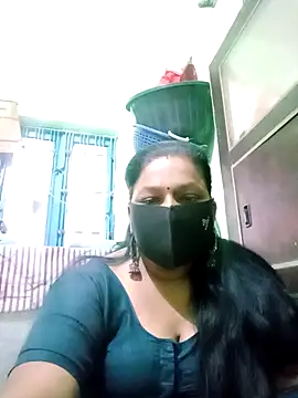 PINKI 024 online show from 04.06.26