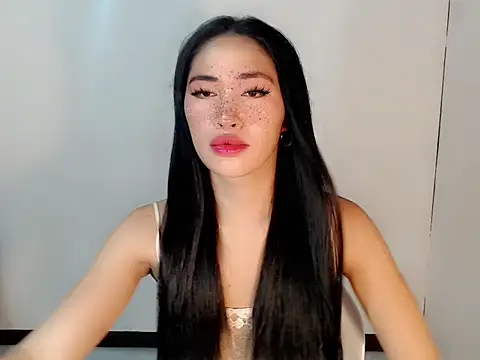 urasiankylie online show from 04.18.26