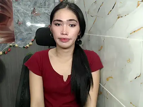 Snapshot of urasiankylie chatting on 06.29.26 urasiankylie online show from 06.29.26