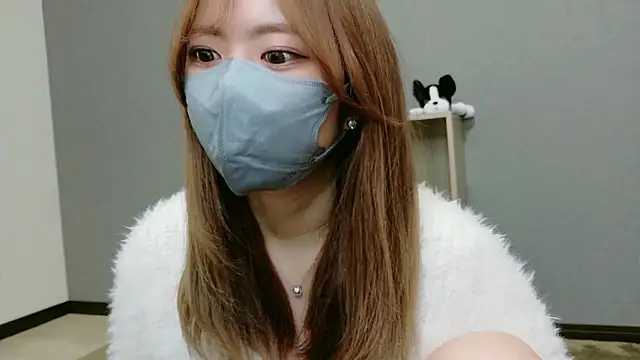 YUA 0425 online show from 05.04.26