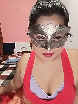 Maskedcurves online show from 06.22.26