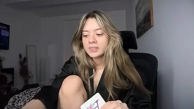 YasminLace online show from 04.19.26