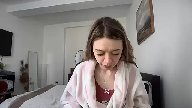 YasminLace online show from 05.01.26
