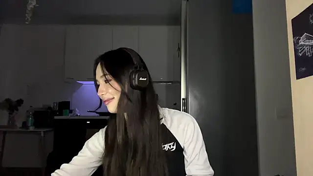 Elizabetswan online show from 04.05.26