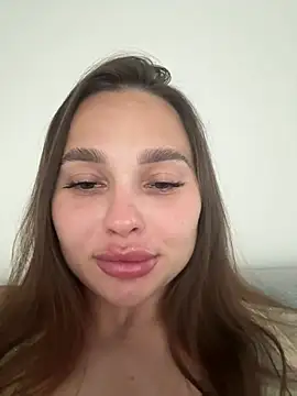 MonikaLoveXx online show from 06.20.26